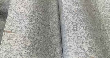 宁夏芙蓉白S型拉丝面路沿石