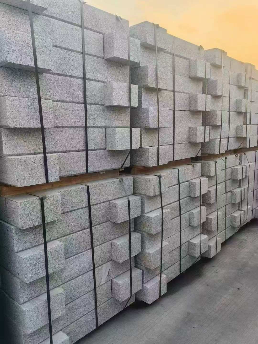 宁夏 芝麻白路沿石