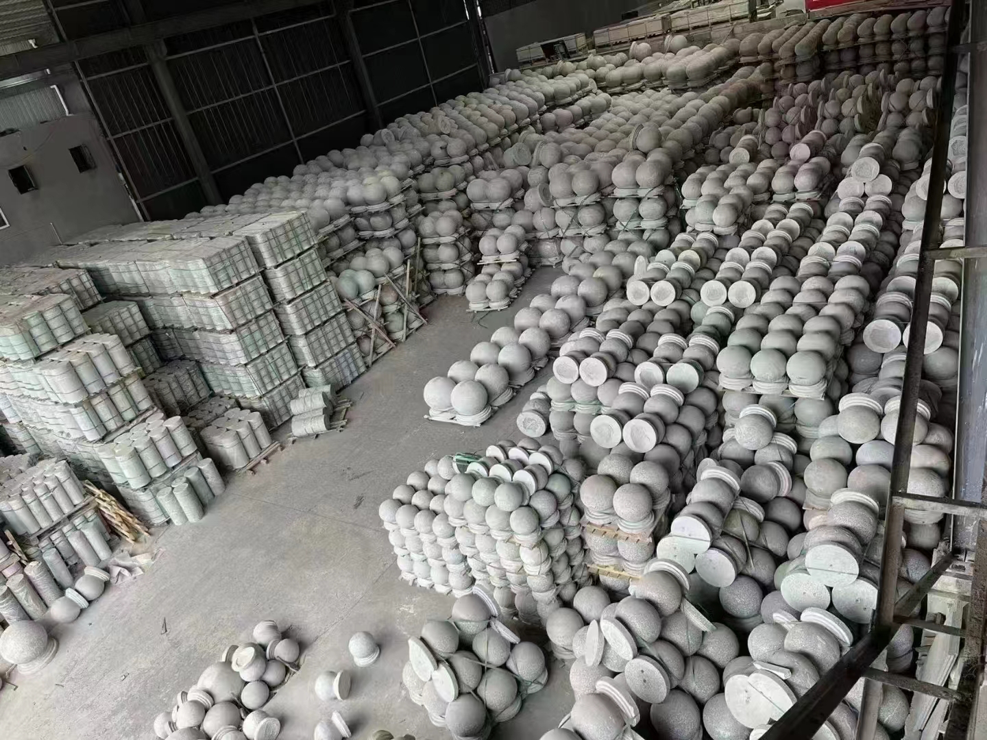 宁夏 芝麻白挡车柱