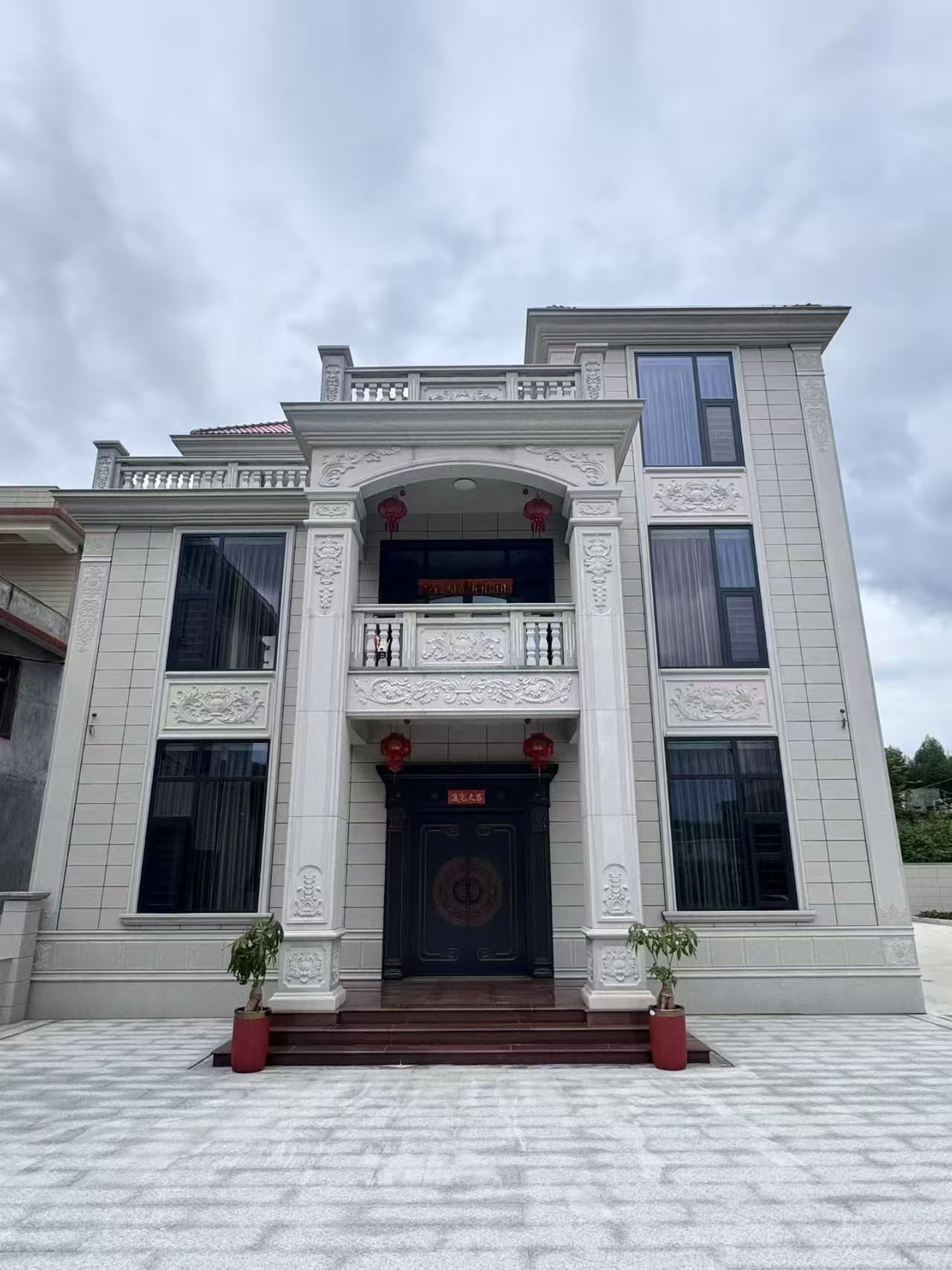 宁夏 芝麻白石材别墅干挂案例展示