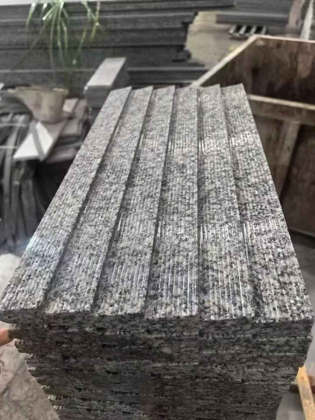 宁夏 狼牙石